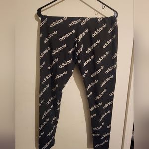 Adidas leggings